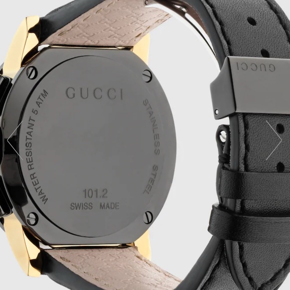 Gucci Black and Gold Men's Watch - Picture 3 of 13